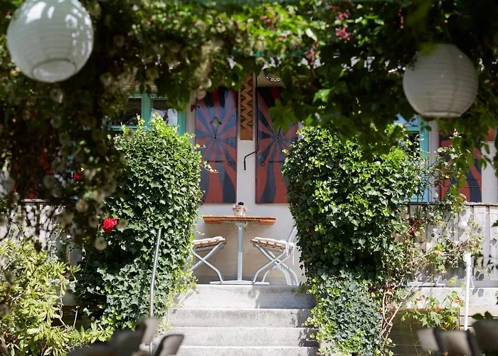 Bio Garni Moeschberg Hotel *